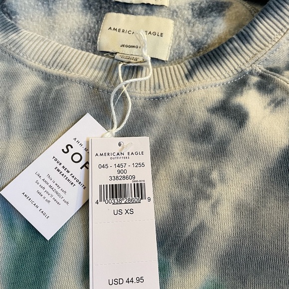 American Eagle tie dye pullover - Picture 2 of 4